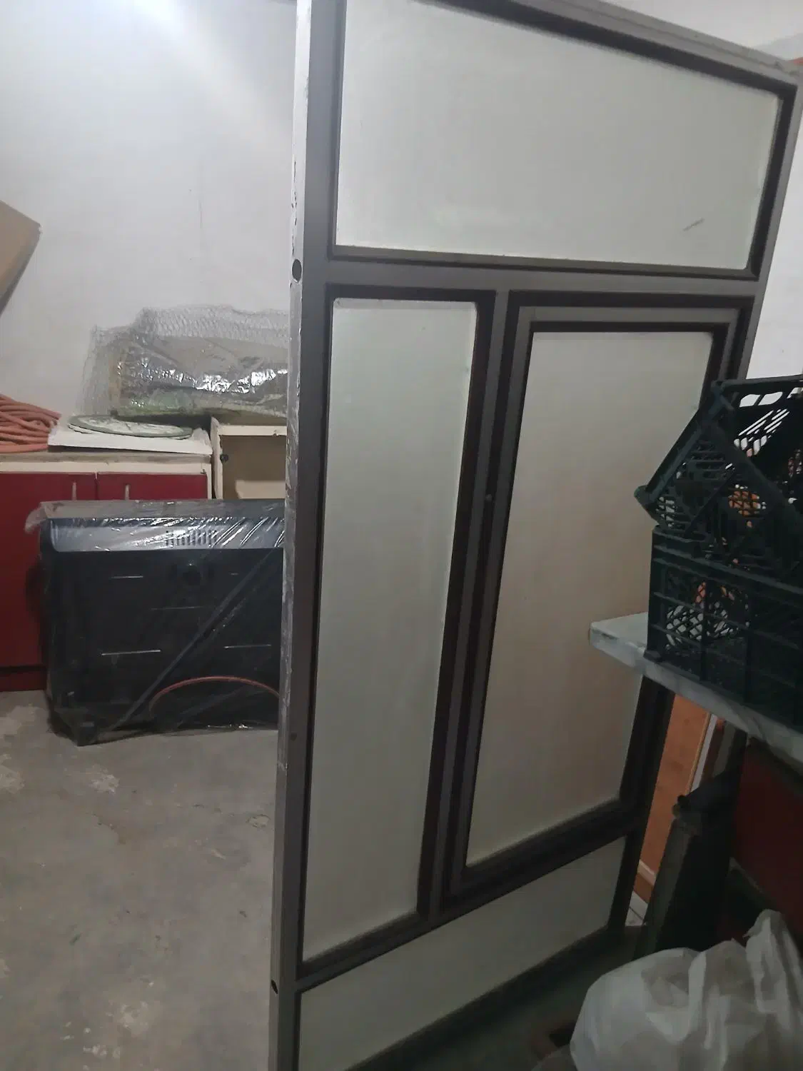 درب و پنجره آلومینیوم|مصالح و تجهیزات ساختمان|جیرفت, |دیوار