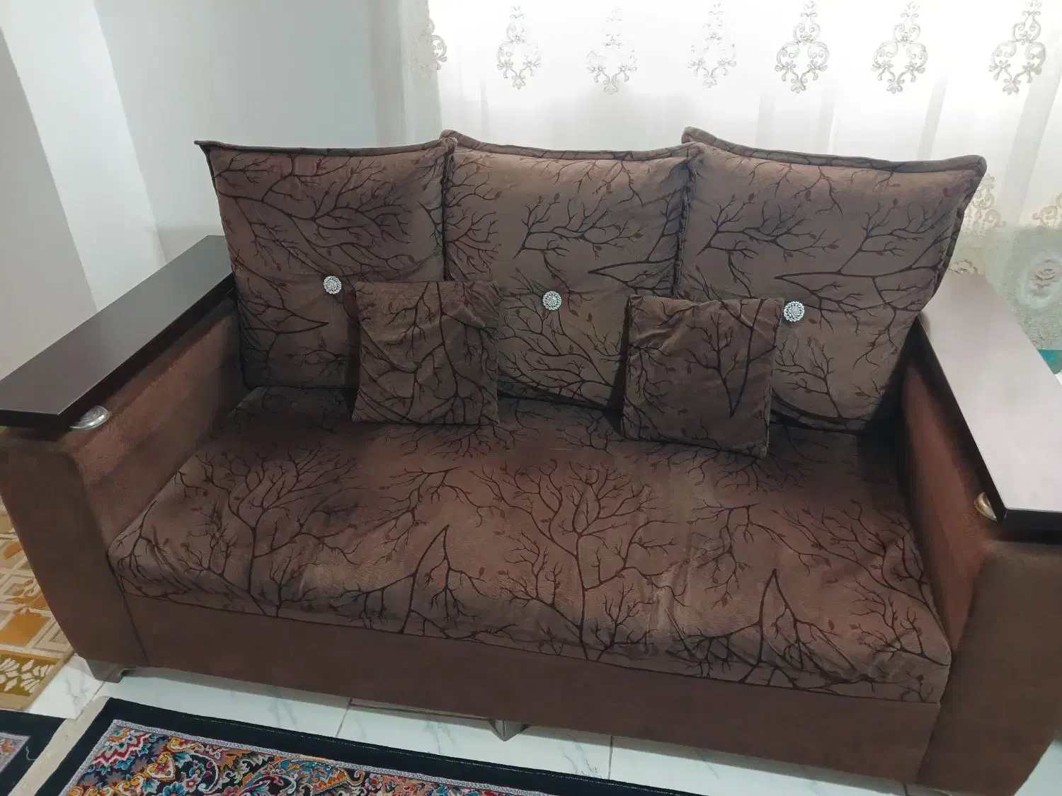 مبل ۷ نفره راحتی|مبلمان خانگی و میز عسلی|رشت, عینک|دیوار