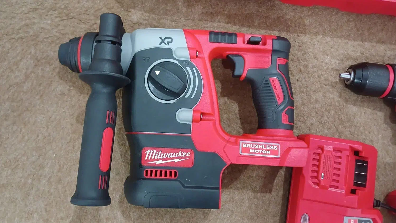 پک 6 قلو شارژی|ابزارآلات|اردبیل, |دیوار