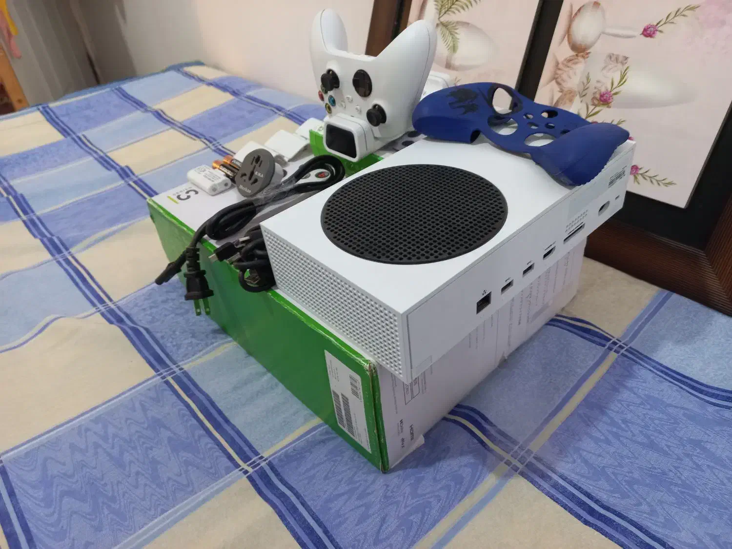 ایکس باکس سری اس ۵۱۲ گیگابایت|کنسول، بازی ویدئویی و آنلاین|آستانه اشرفیه, |دیوار