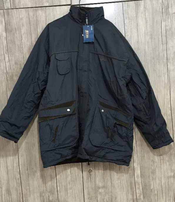 کاپشن انگلیسی دو رو|لباس|اصفهان, امیرعرب|دیوار