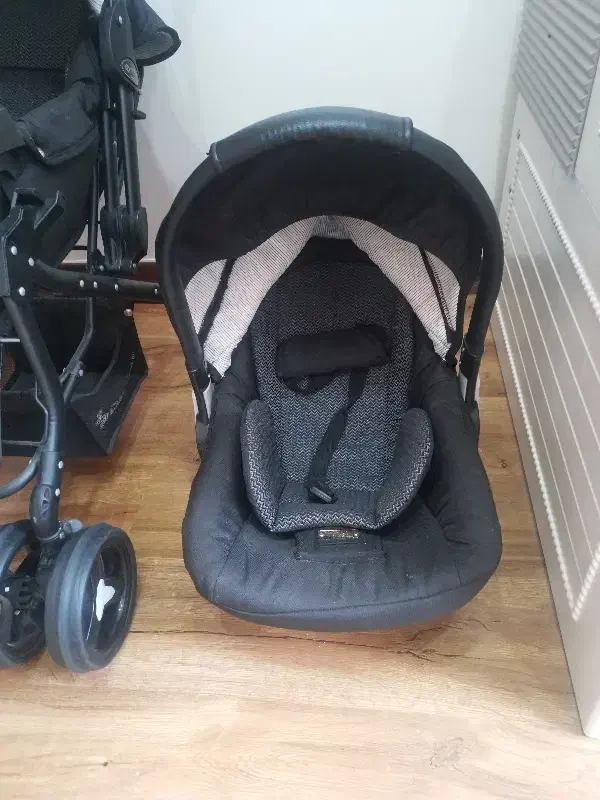 کریر|کالسکه و لوازم جانبی|پردیس, فاز ۳|دیوار