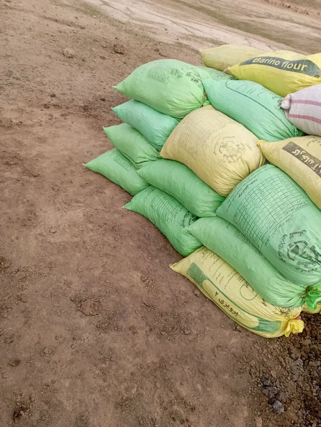 کود گوسفندی کیسه ای  درجه1|خدمات باغبانی و درختکاری|قائم‌شهر, |دیوار