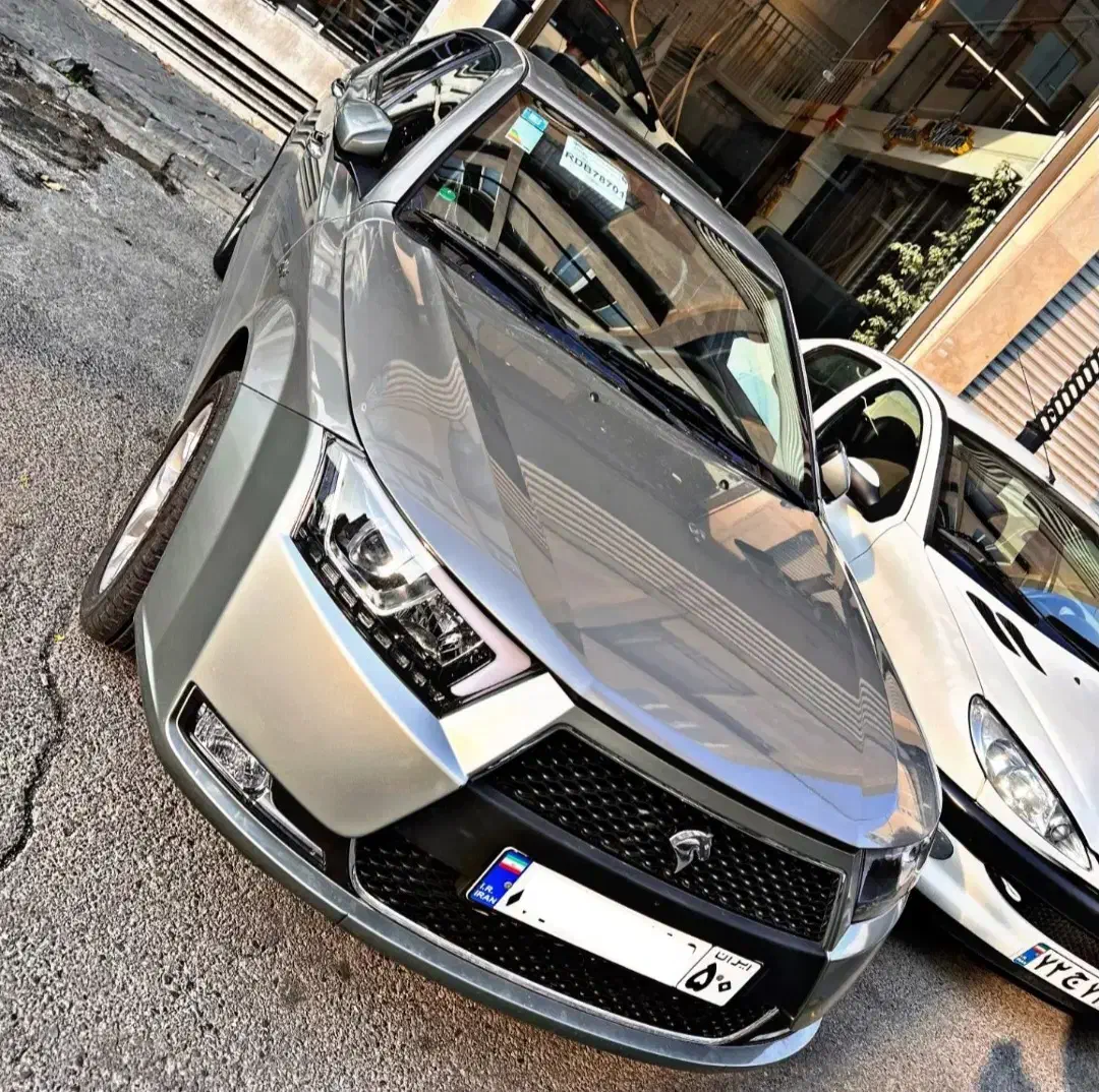 دنا آپشنال صفر تیتانیوم مشکی خشک سفید ESP مدل 1404|خودرو سواری و وانت|تهران, صادقیه|دیوار