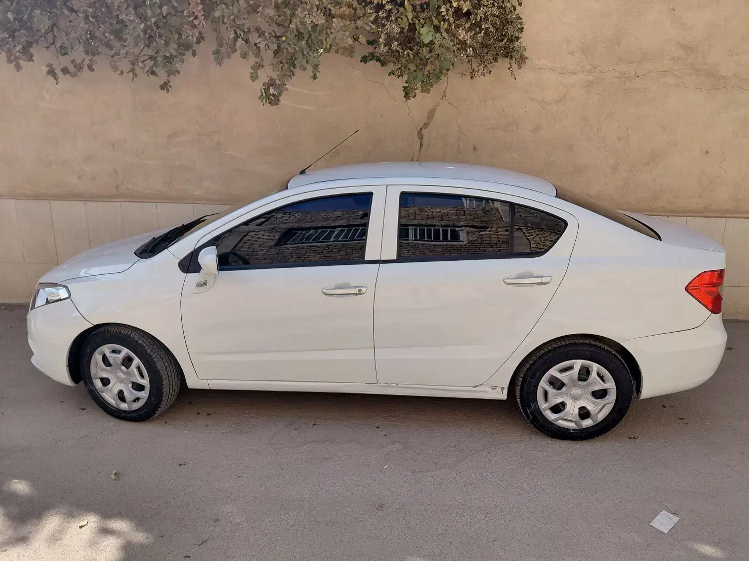 برلیانس H230|خودرو سواری و وانت|خمینی‌شهر, |دیوار