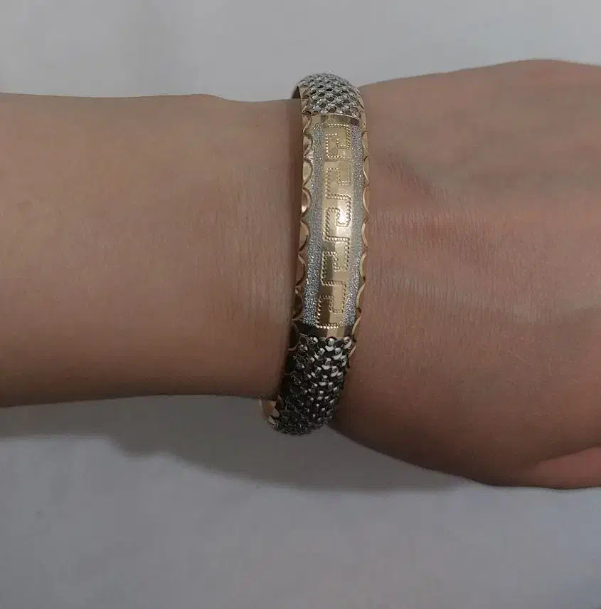 النگو فروشی|جواهرات|میانه, |دیوار