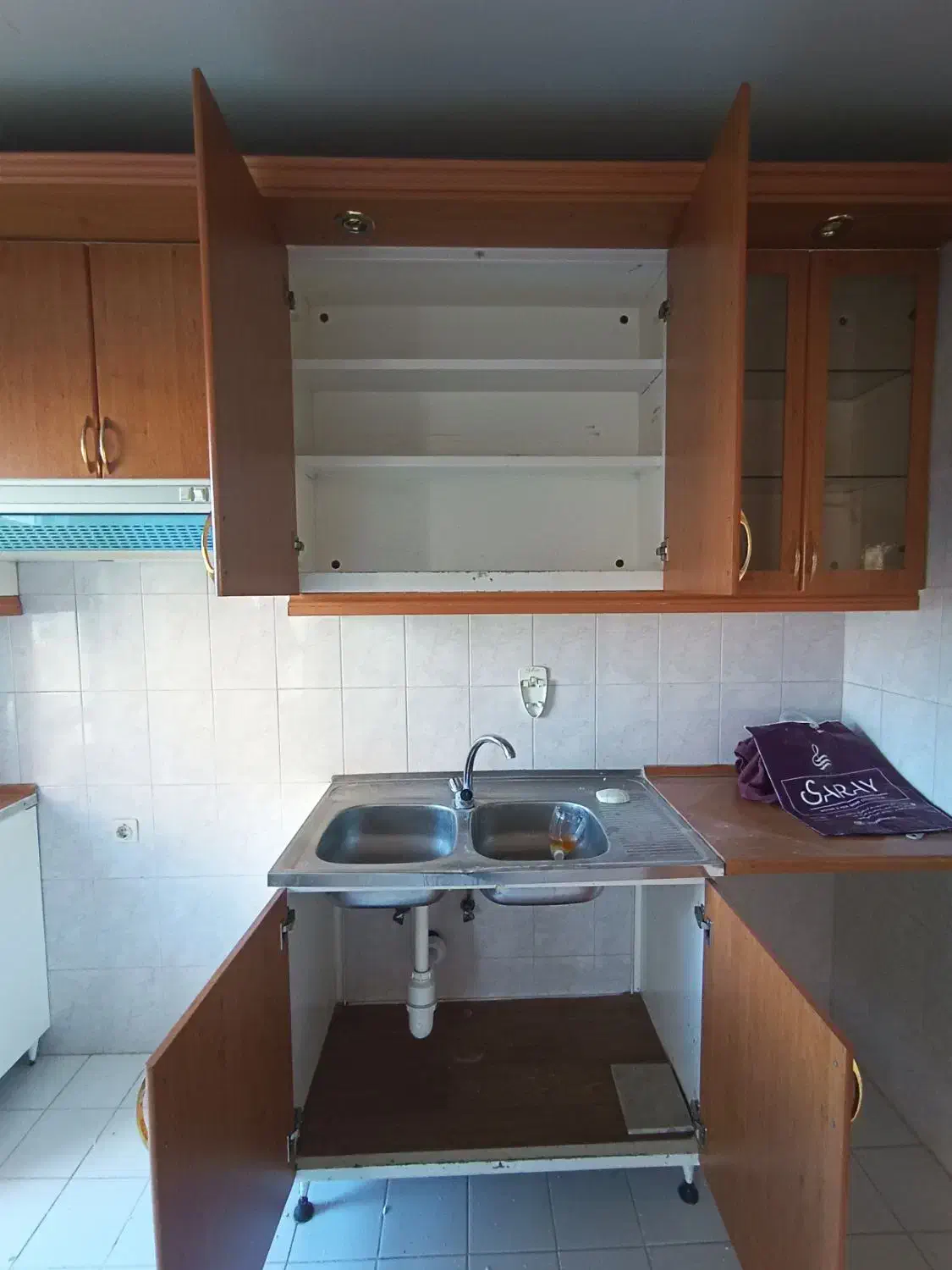 فروش کابینت سالم قابل استفاده|مصالح و تجهیزات ساختمان|سهند, |دیوار