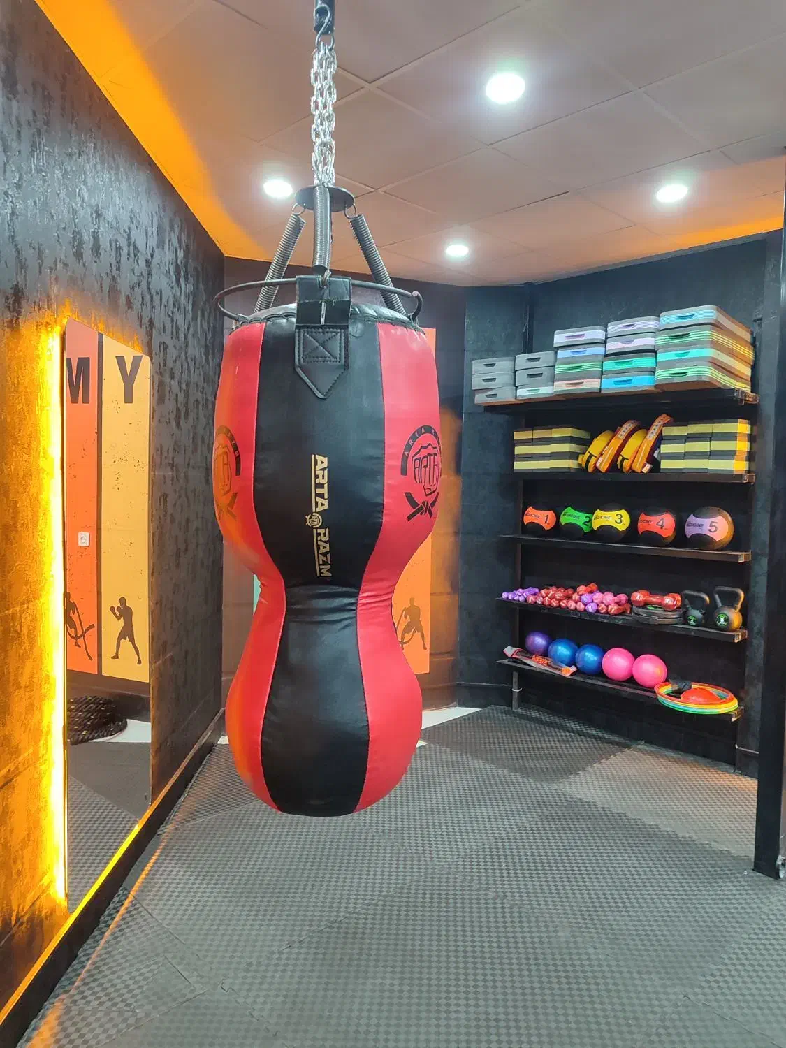 باشگاه ورزشی رزمی فرهاد|خدمات آموزشی|شیراز, تندگویان|دیوار