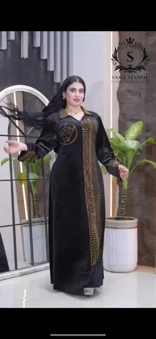 مخمل ورساچ|لباس|اهواز, کمپلو جنوبی|دیوار