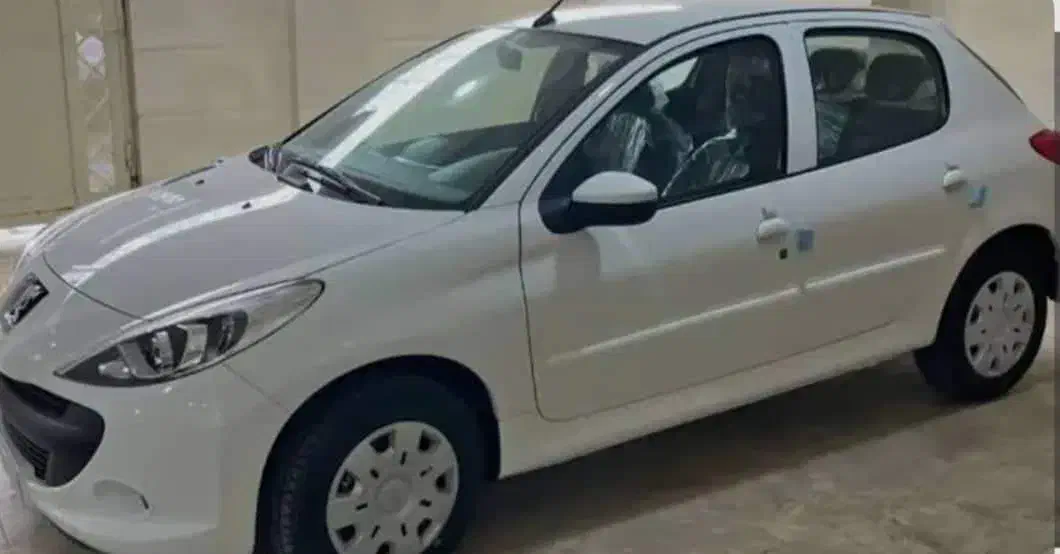 207تیوتری خشک خشک|خودرو سواری و وانت|سراوان, |دیوار