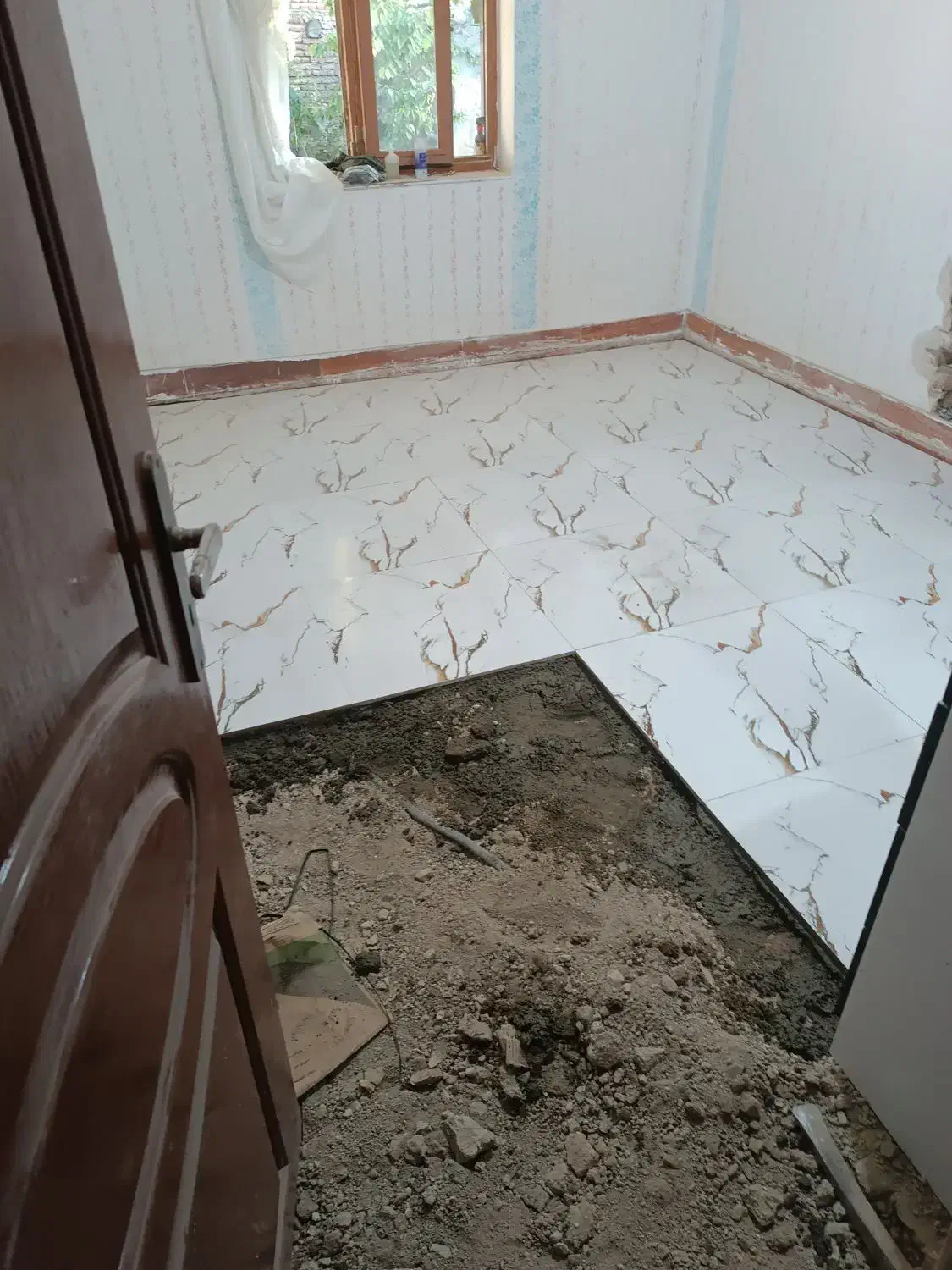 کاشی کاری|خدمات پیشه و مهارت|مشگین شهر, |دیوار