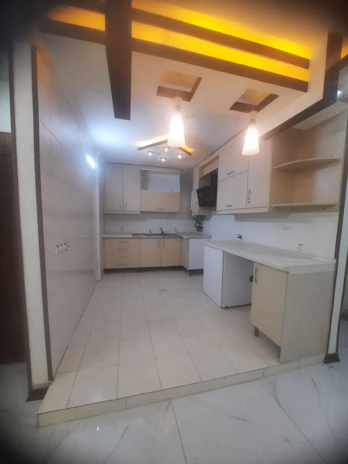 آپارتمان/۸۳ متر /سند تک برگ|فروش آپارتمان|اصفهان, خانه اصفهان|دیوار