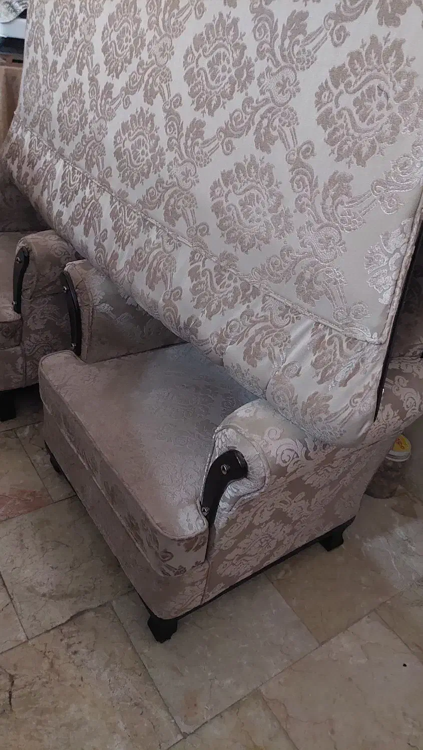 مبل کارکرده سالم|مبلمان خانگی و میز عسلی|اراک, |دیوار