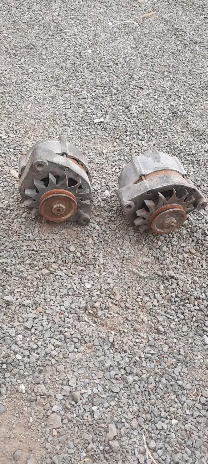 ۲عدد دینام|قطعات یدکی و لوازم جانبی|صالح آباد, |دیوار