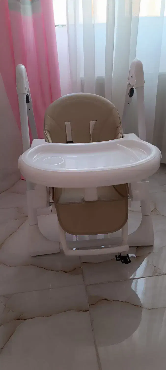 صندلی غذای کودک|تخت و صندلی بچه|فردیس, شهرک ناز|دیوار