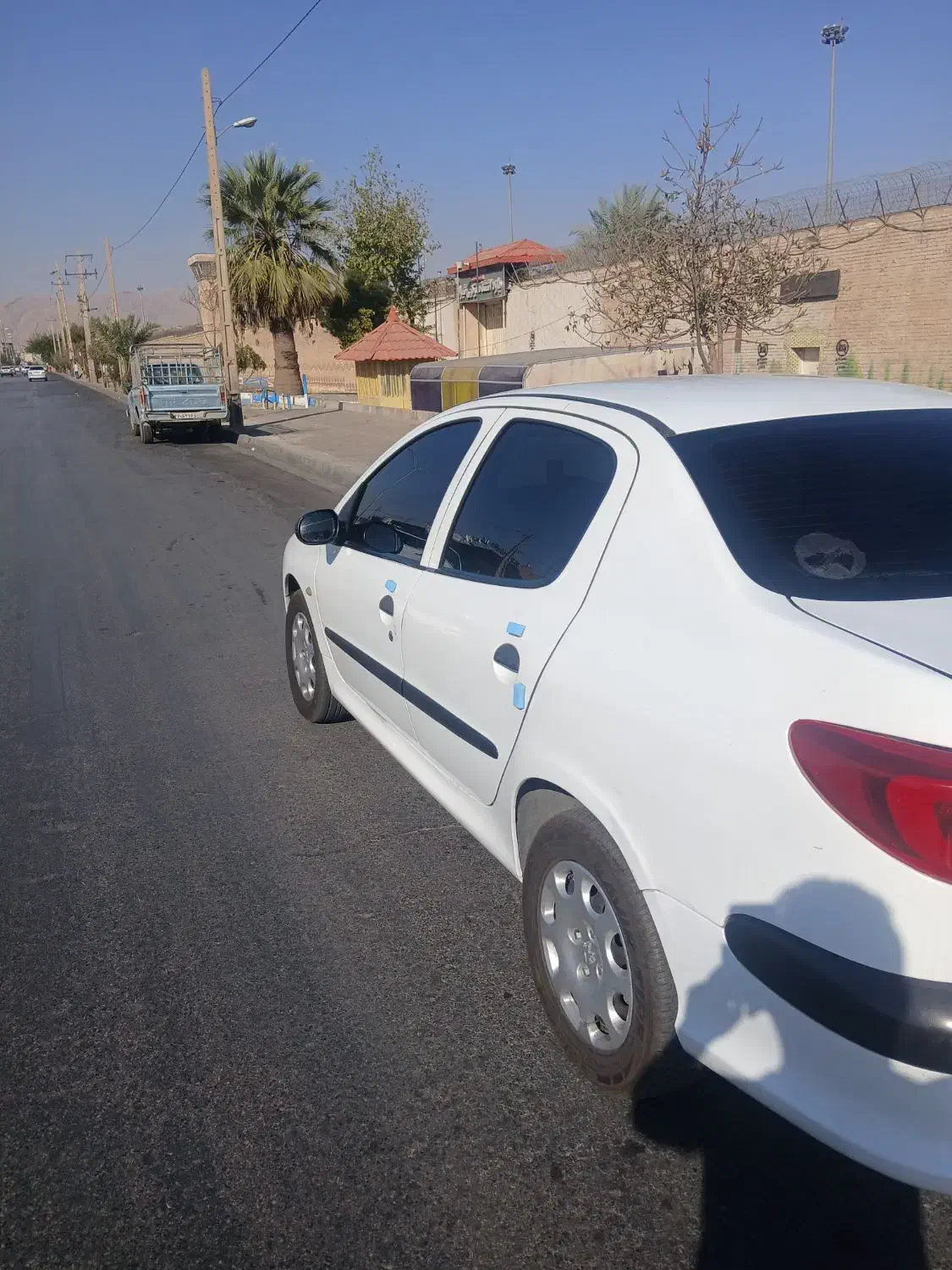 206sdصندوق دار مدل ۹۵|خودرو سواری و وانت|شیراز, شهرک ایثار|دیوار