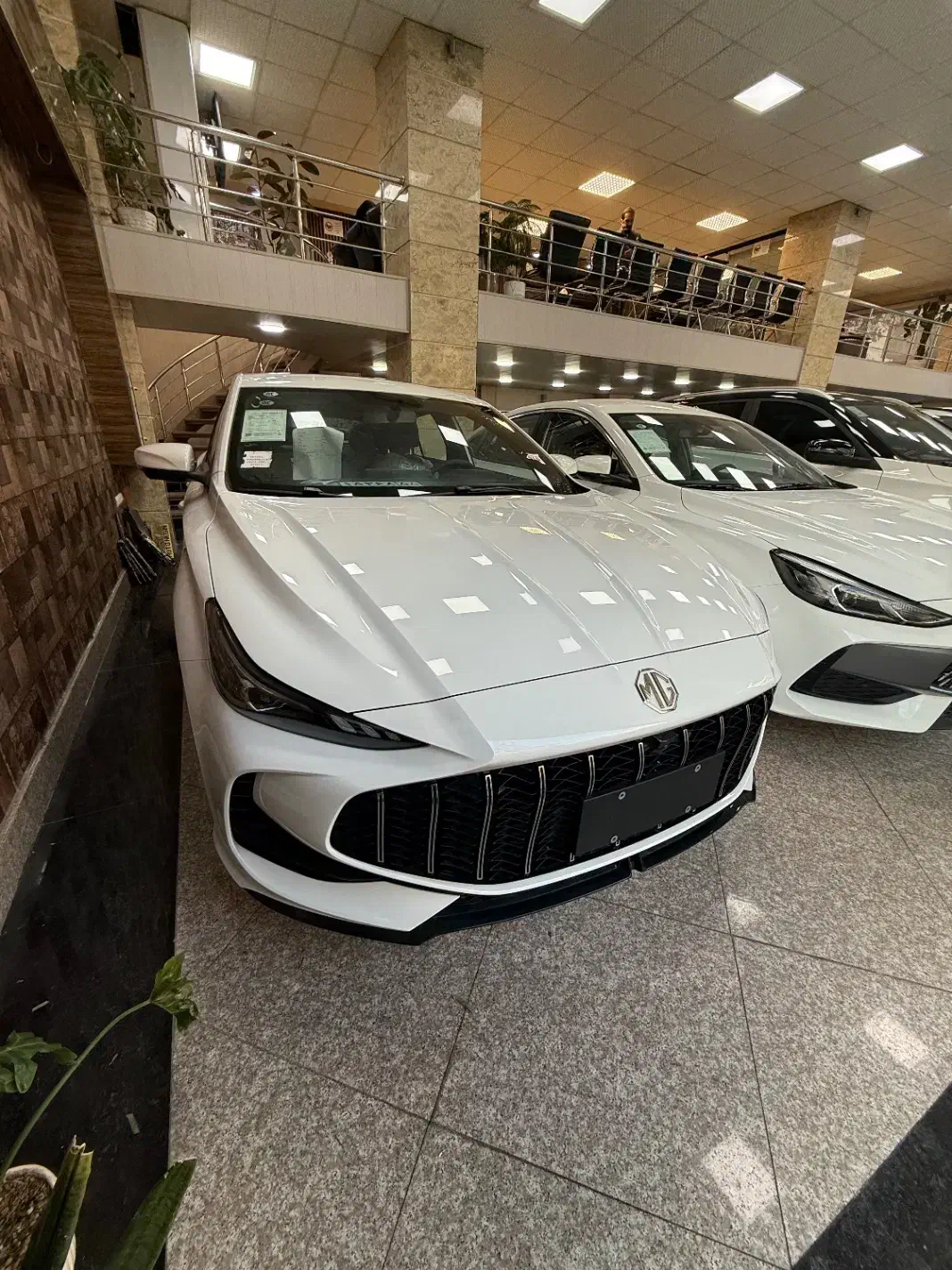 Mg 5 دنده و اوتومات فول|خودرو سواری و وانت|تبریز, |دیوار