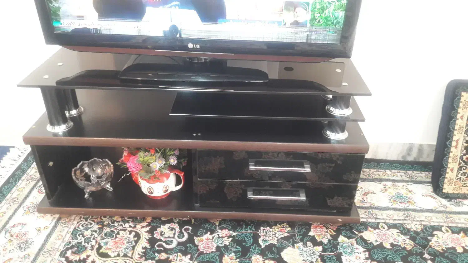 تلویزیون ال سی دی ۴۲اینچ|تلویزیون و پروژکتور|فردیس, شهرک ارم|دیوار