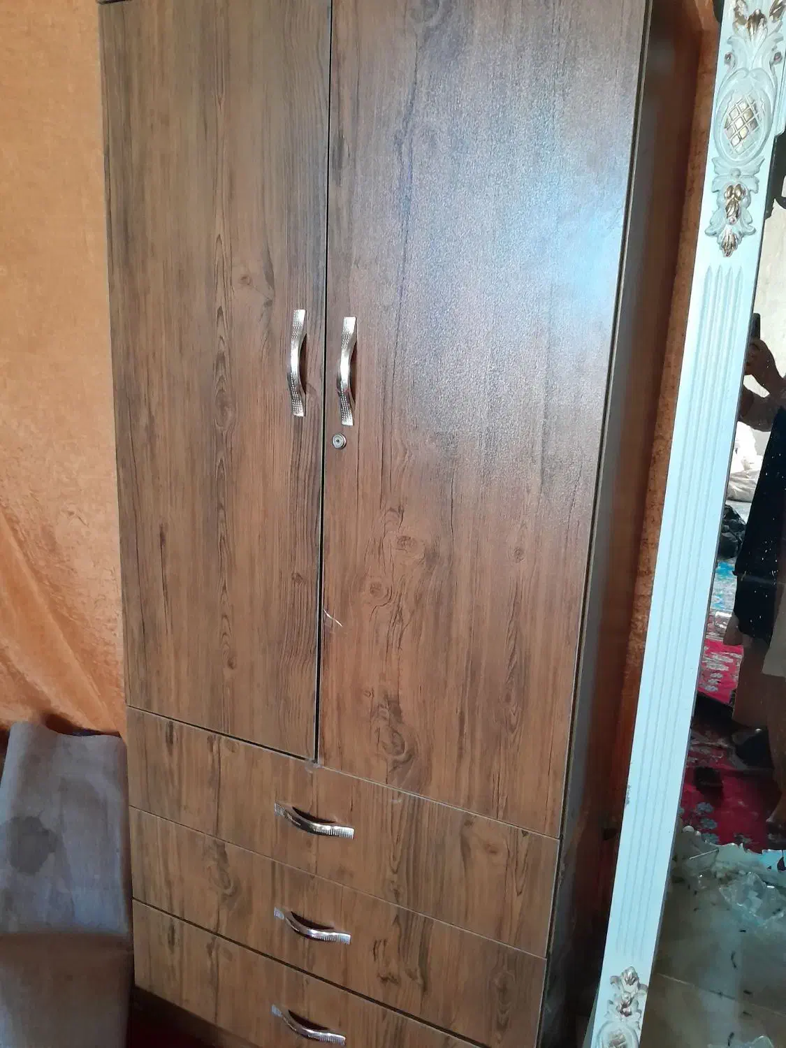 دوعدد کمد در حد نو سالم سالم|جاکفشی، کمد، دراور|قیدار, |دیوار