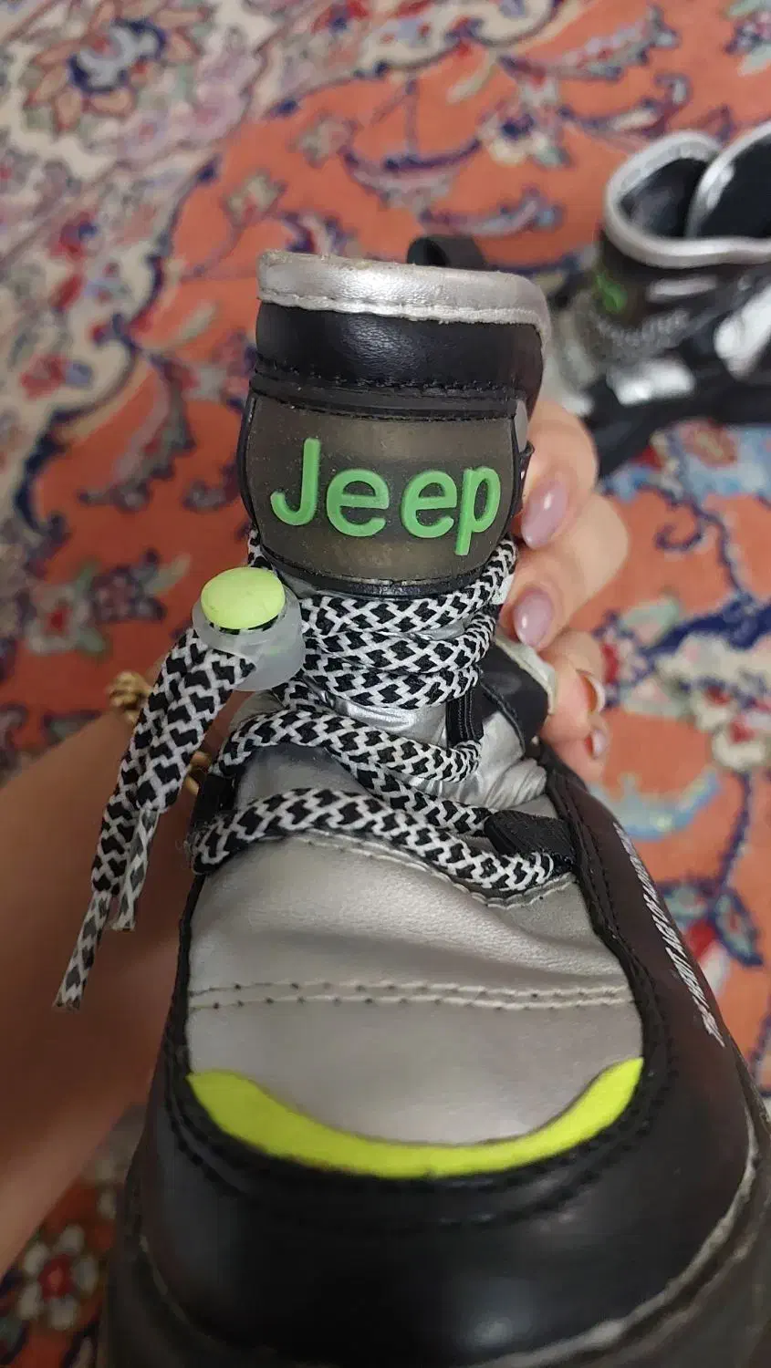 تعدادی لباس زمستانه بچگانه|کفش و لباس بچه|اراک, |دیوار