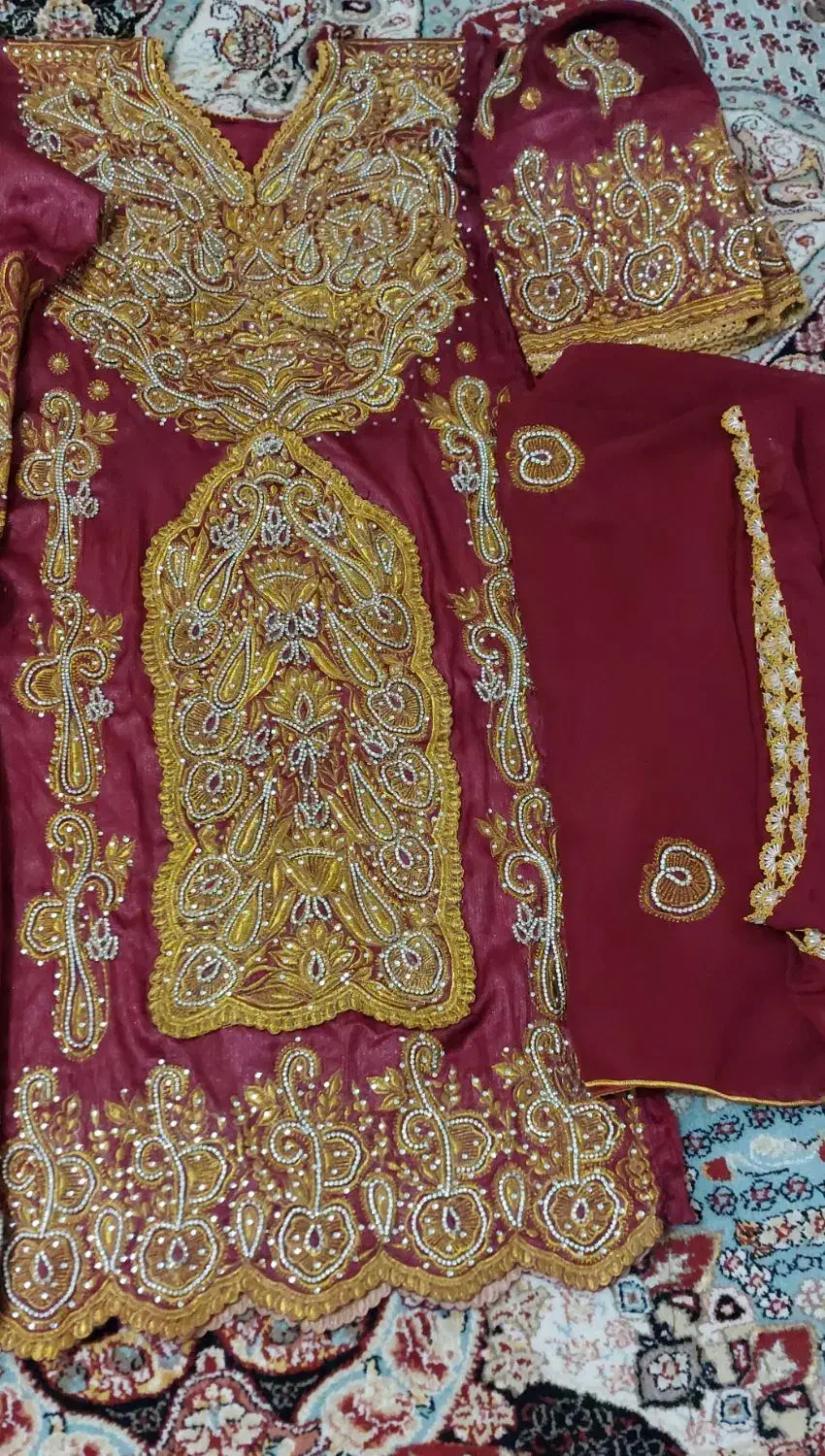 لباس مشینی|لباس|سراوان, |دیوار