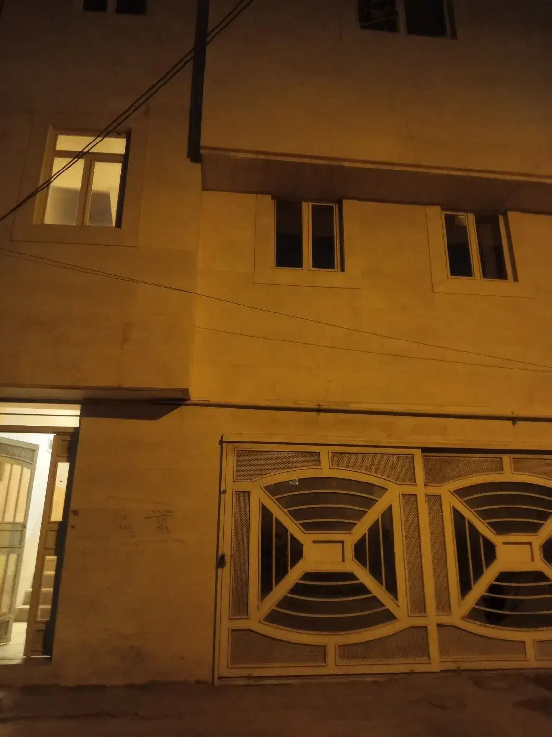 فروش خونه ویلایی|فروش خانه و ویلا|شیراز, امام حسین|دیوار