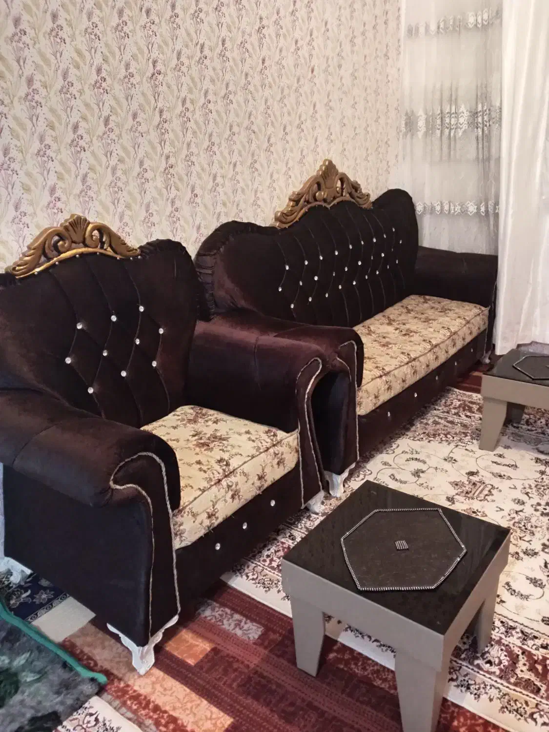 یک دست مبل|مبلمان خانگی و میز عسلی|انزل, |دیوار