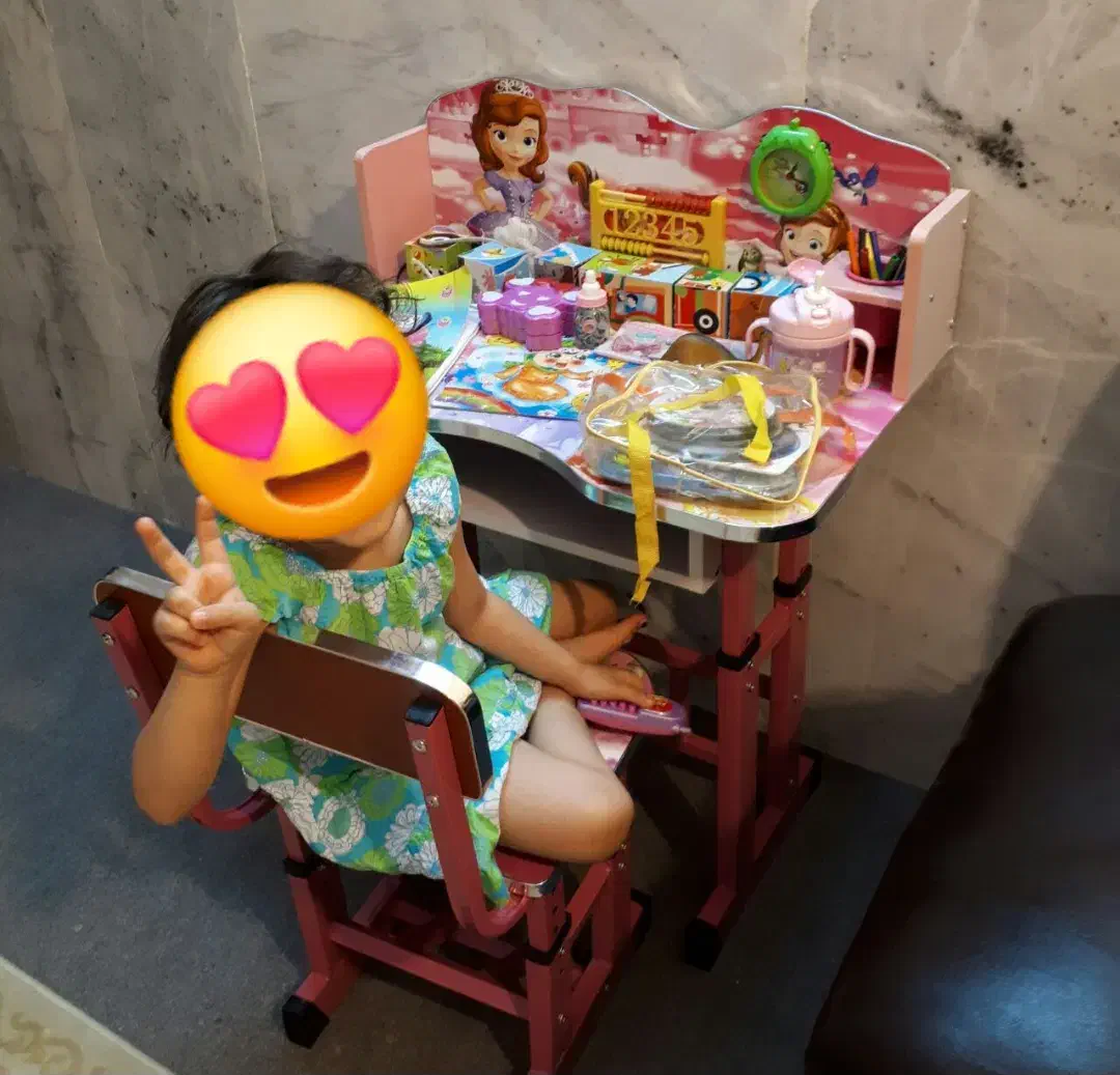 میز تحریز کودک|میز تحریر و کامپیوتر|ساری, |دیوار