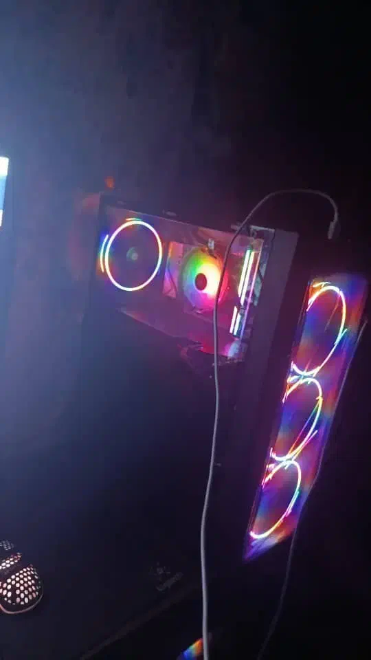 سیستم گیمینگ|رایانه رومیزی|اصفهان, دارک|دیوار