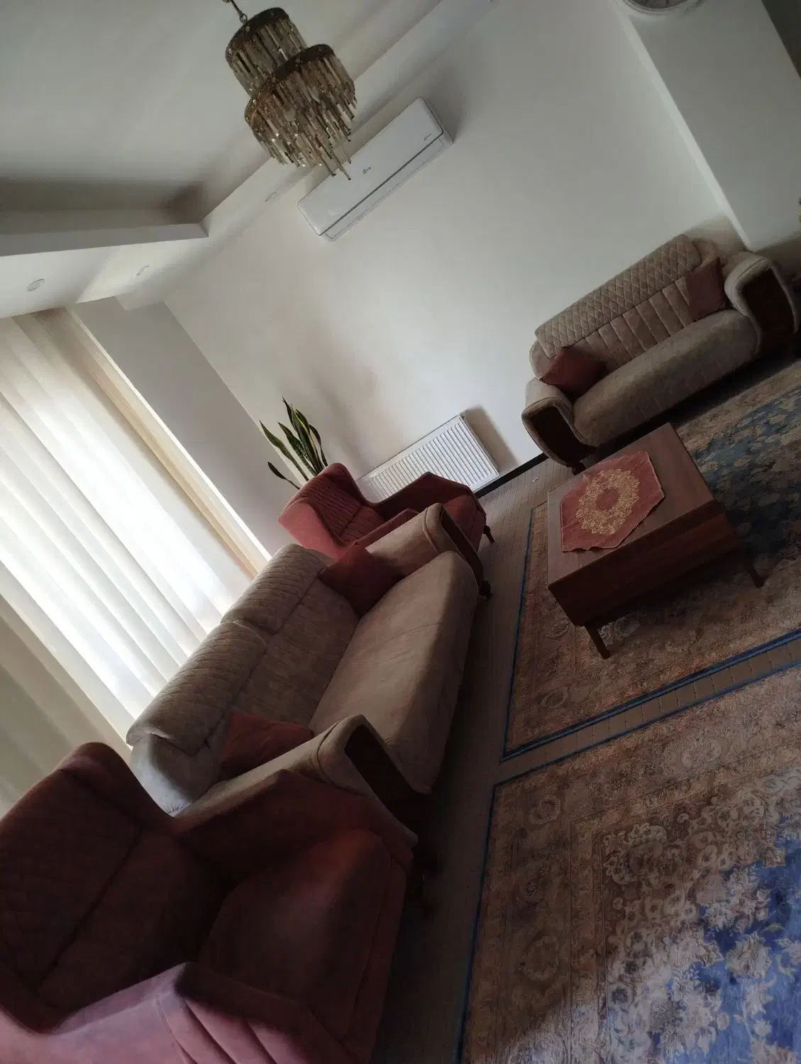 مبل|مبلمان خانگی و میز عسلی|هشتگرد, شهرک دانش|دیوار