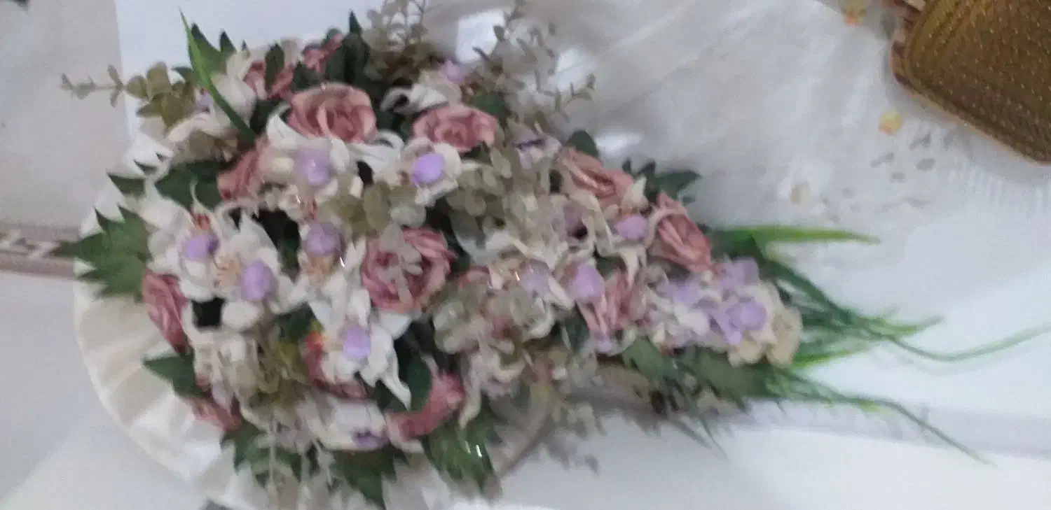 باسلام چند عدد گل مصنوعی شیک|گل مصنوعی|محمدشهر, همایون ویلا|دیوار