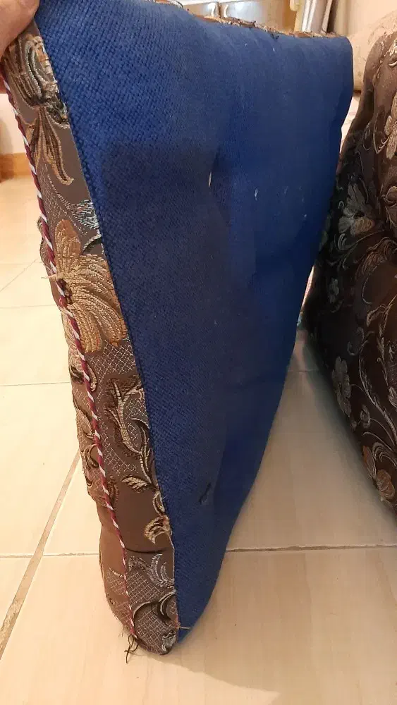 پشتی|پشتی|شیراز, شهرک والفجر|دیوار