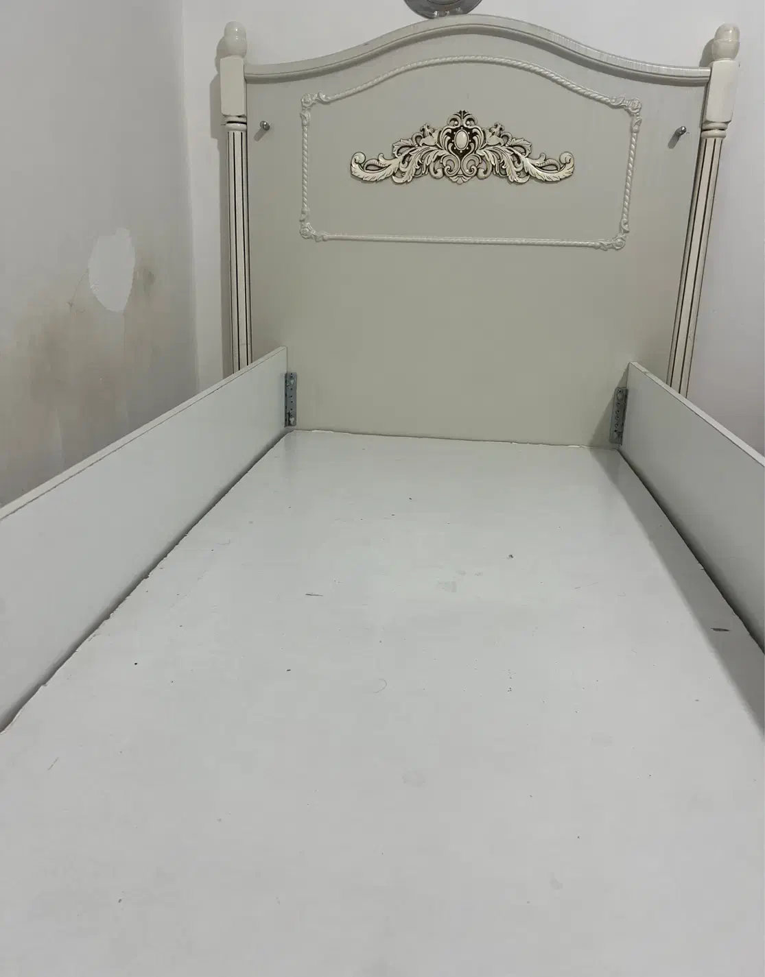 دو عدد تخت ام دی اف( MDF)|تخت و سرویس خواب|ماکو, |دیوار
