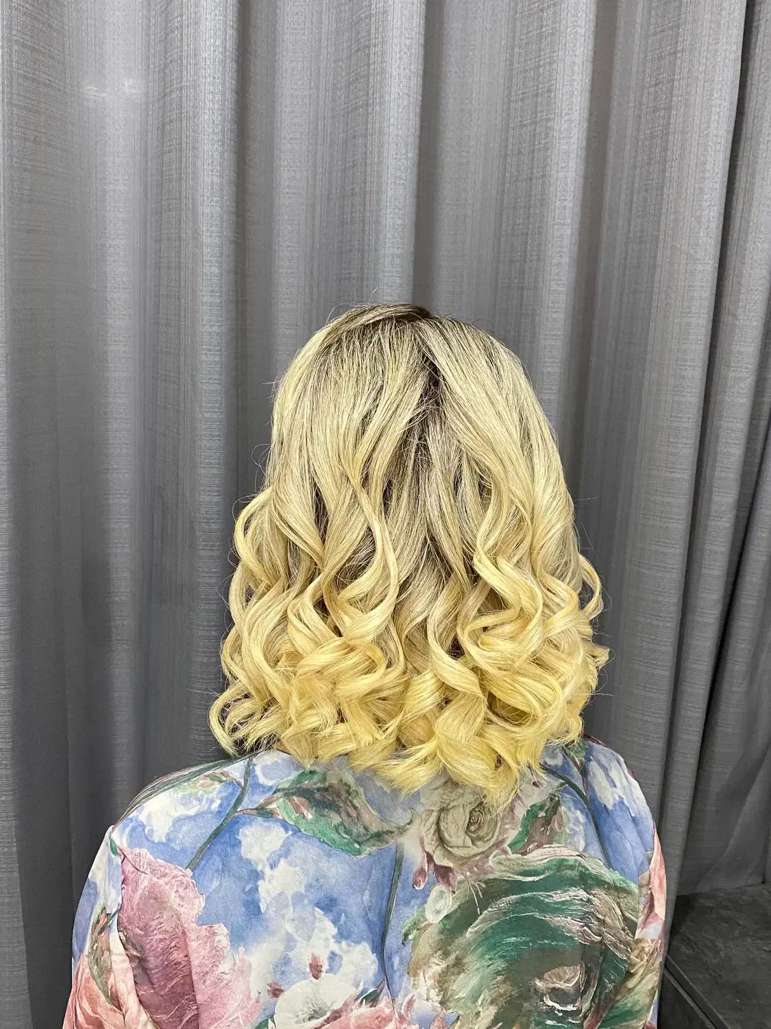 استخدام دستیار رنگ کراتین شینیون پورسانت عالی|استخدام درمانی، زیبایی، بهداشتی|الشتر, |دیوار