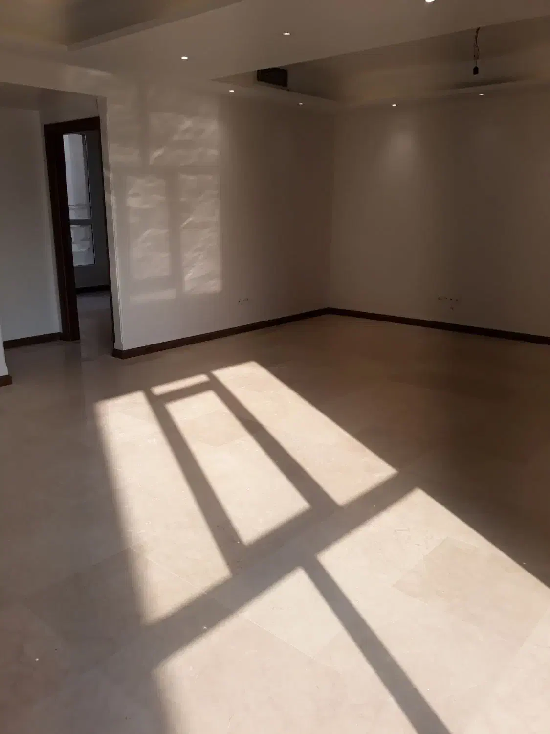 واحدبینظیر۱۲۰متری۳خواب پُرنوردریک ساختمان ۴ساله