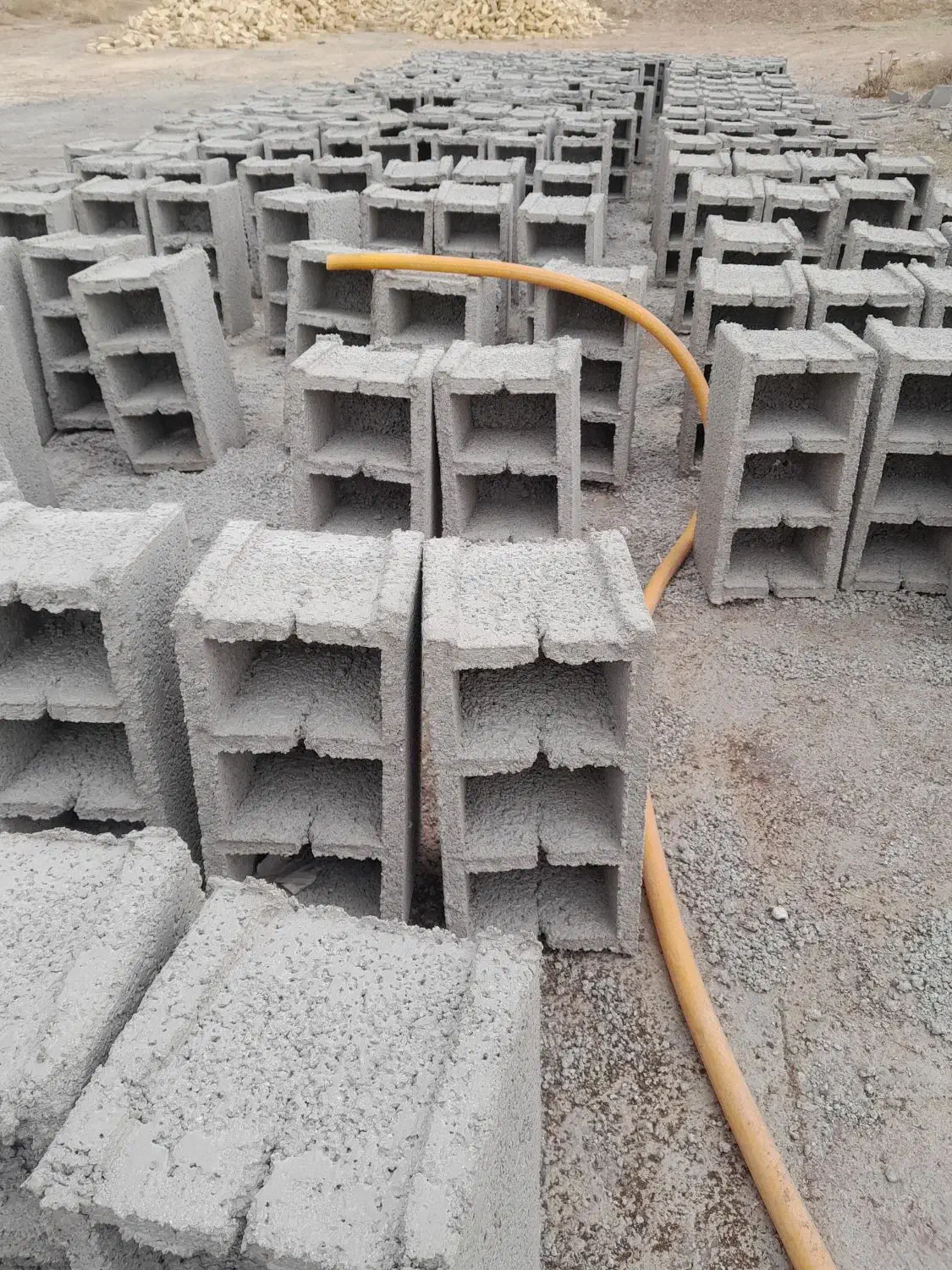 بلوک و پایه فنس|مصالح و تجهیزات ساختمان|کبودرآهنگ, |دیوار