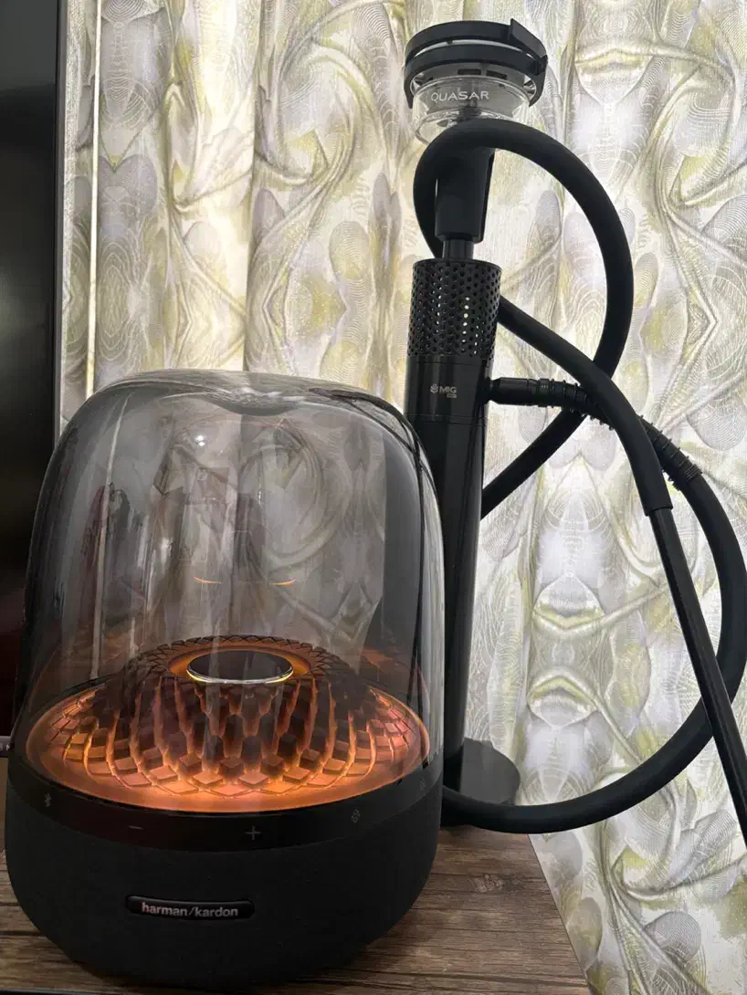 اسپیکر هارمن کاردن ائورا استدیو ۴  harman kardon|پخش‌کننده همراه|کرمان, |دیوار