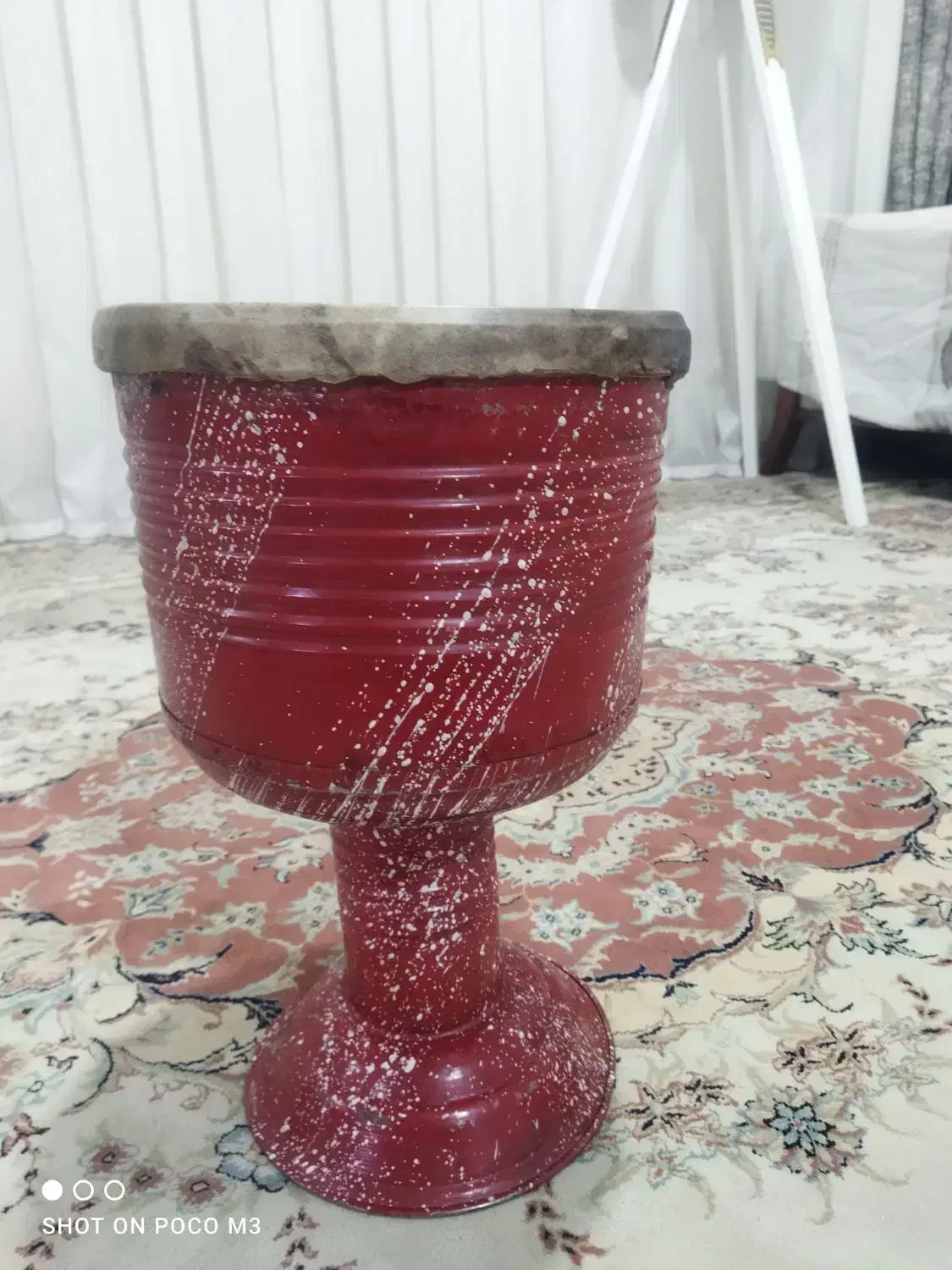 تمبک خوش صدا|سازهای سنتی|کوهدشت, |دیوار