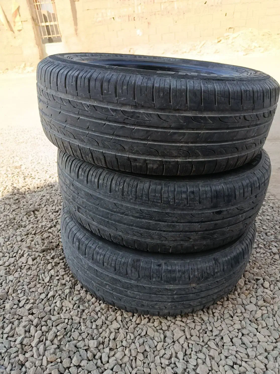 لاستیک دسته دوم|قطعات یدکی و لوازم جانبی|حمیدیا, |دیوار