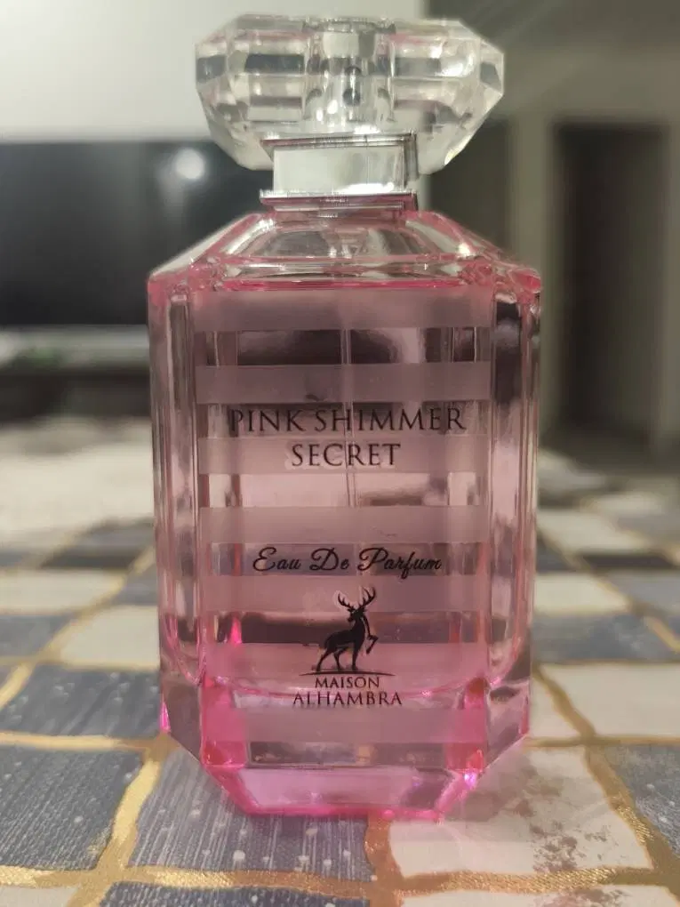 عطر شرکتی ویکتوریا سکرت|آرایشی، بهداشتی، درمانی|تهران, قزل قلعه|دیوار