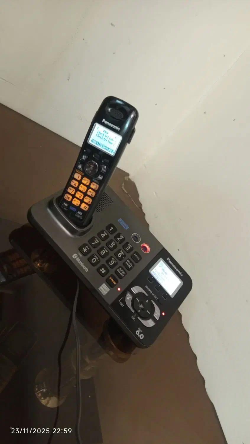تلفن بیسیم پاناسونیک 9381دو خط مالزی منشی دار|تلفن رومیزی|مشهد, زیبا شهر|دیوار