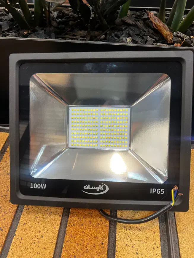 پروژوکتور کارسان|لامپ و چراغ|کرج, ساسانی (قلمستان)|دیوار