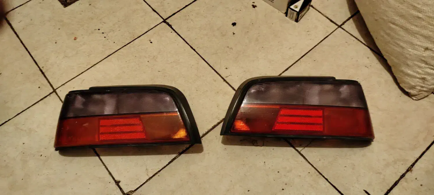 چراغ عقب پژو پارس|قطعات یدکی و لوازم جانبی|سنندج, |دیوار