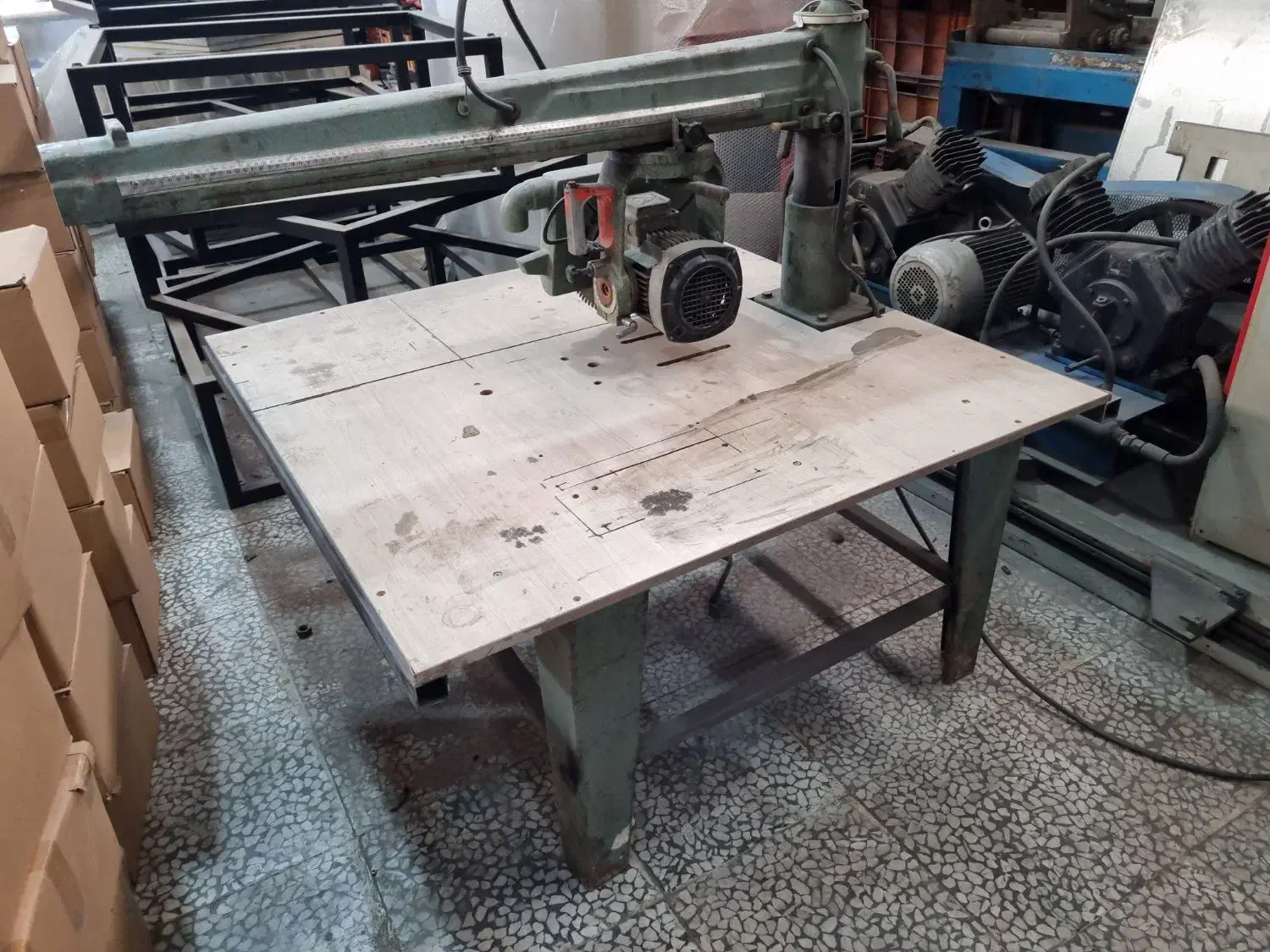 اره کشویی دیوالت|ماشینآلات صنعتی|پردیس, شهرک صنعتی خرمدشت فاز ۷|دیوار