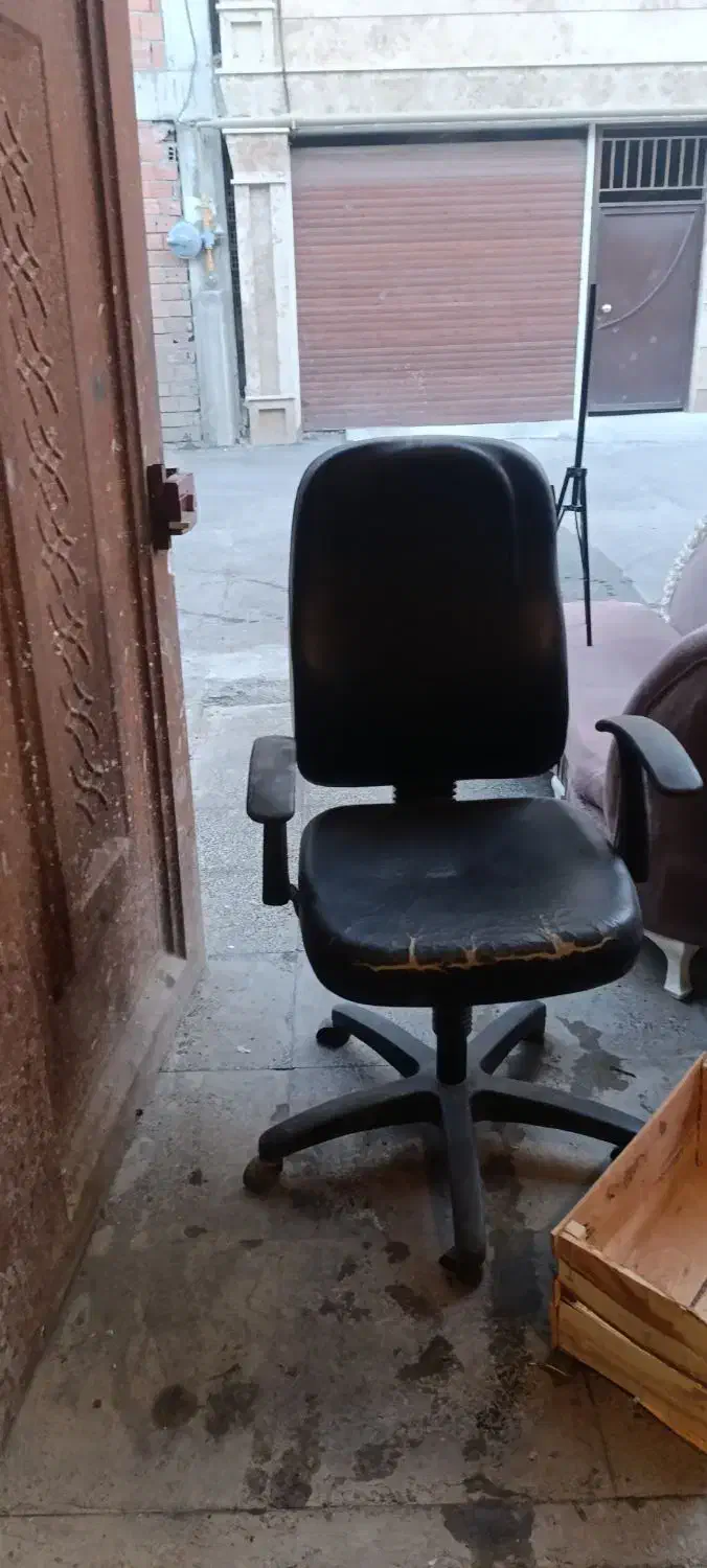 میز و صندلی|صندلی و نیمکت|گرگان, |دیوار