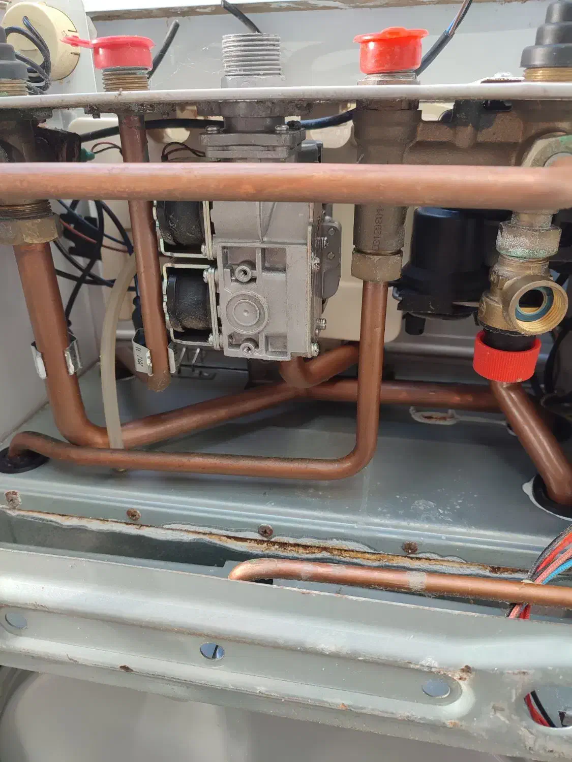 سلام یک عدد پکیج|آبگرمکن، پکیج، شوفاژ|بندر انزلی, نیمه شعبان|دیوار