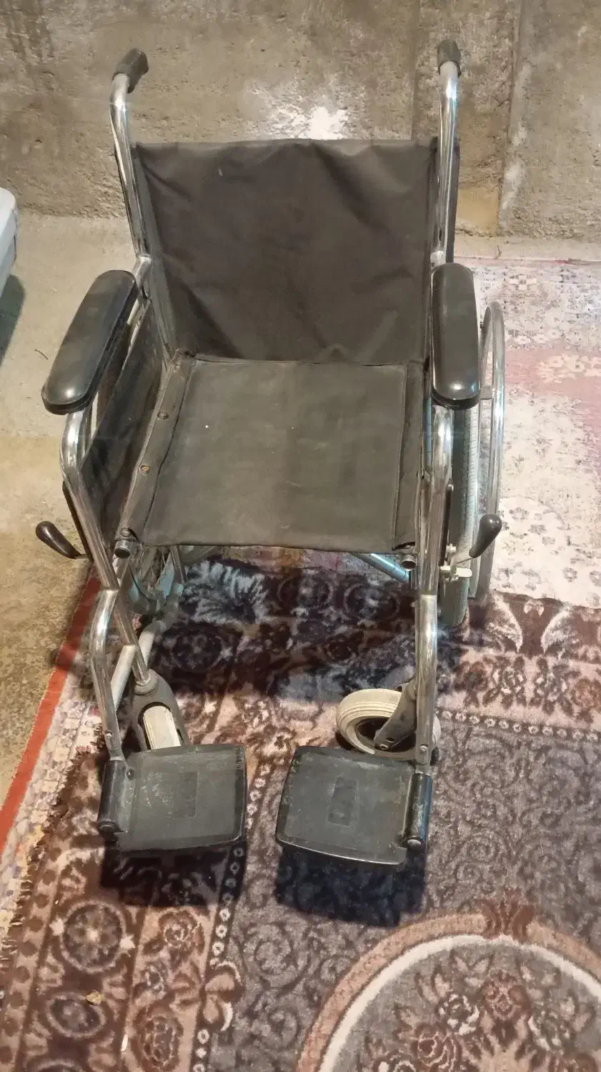 ویلچر کشویی در حد نو|آرایشی، بهداشتی، درمانی|ارومیه, |دیوار