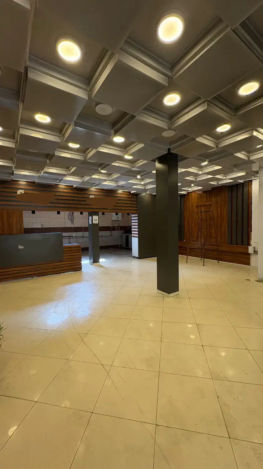 اجاره ۱۰۰متر ملک تجاری|اجارهٔ مغازه و غرفه|ساری, |دیوار