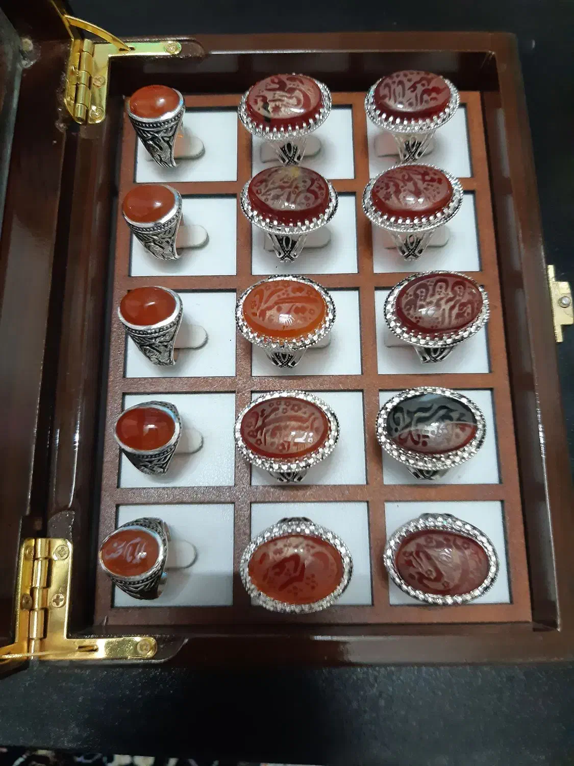 تعدادی انگشتر|بدلیجات|مشهد, گلشور|دیوار