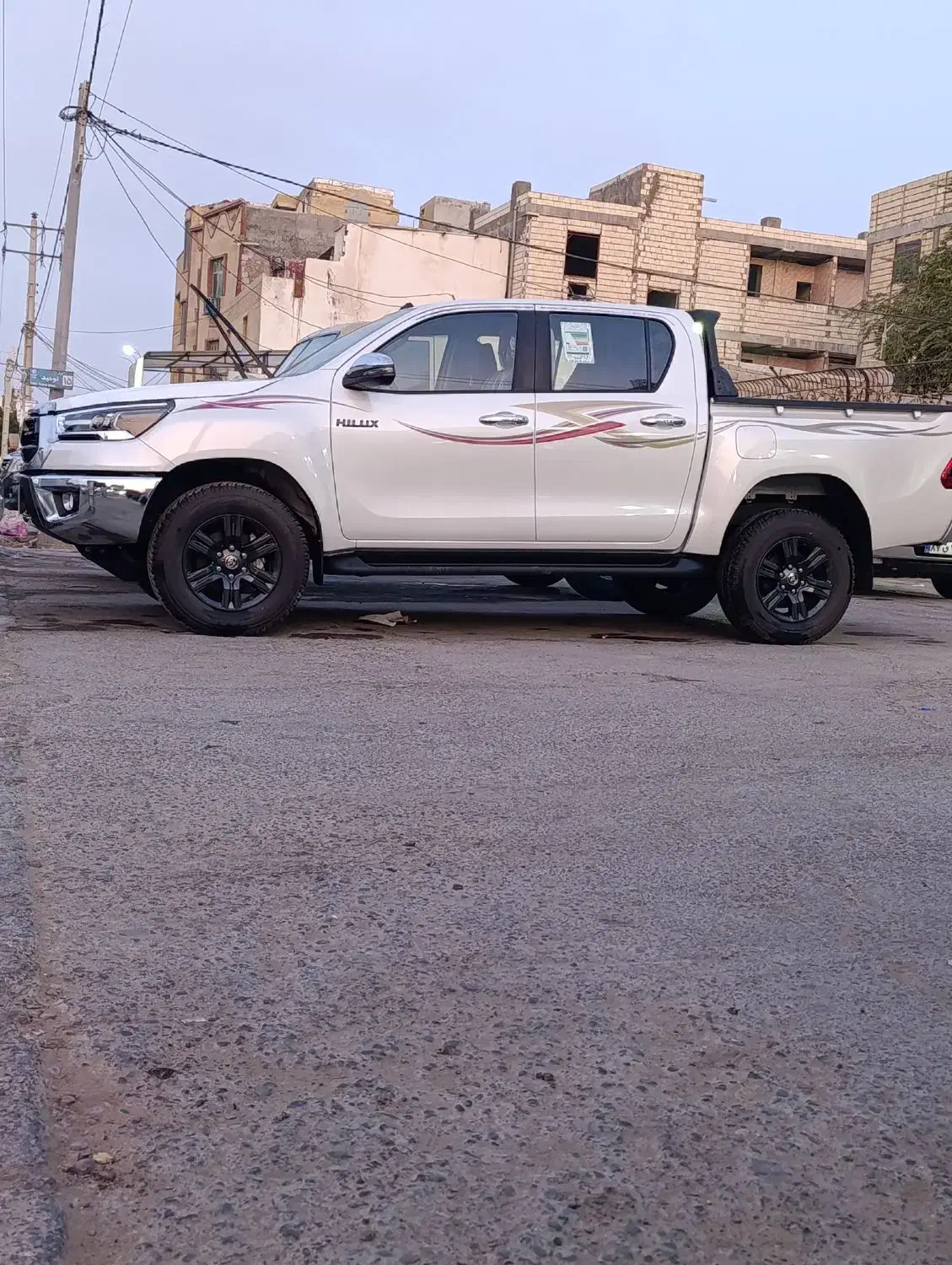 تویوتا هایلوکس 2025|خودرو سواری و وانت|نیک شهر, |دیوار